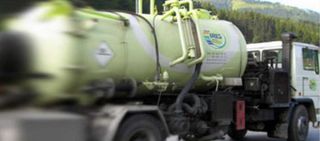 Limpiezas Industriales Alfus - Iris camión cisterna 